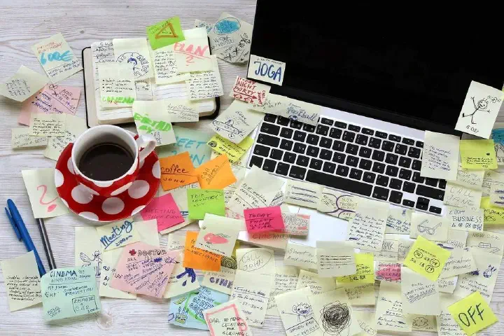 The Life of a Busy Real Estate Agent