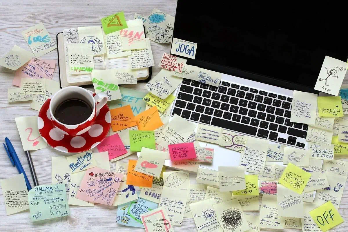 The Life of a Busy Real Estate Agent